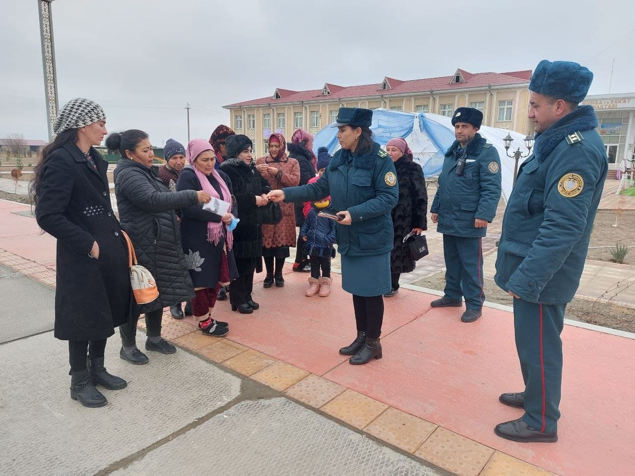 Kogon tumanida xotin-qizlar o‘rtasida jinoyat va xukukbuzarlikni oldini olish  borasida ta…