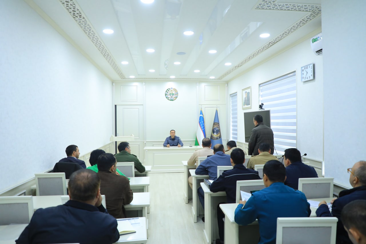 Buxoro: Viloyat Ichki ishlar boshqarmasida navbatdagi muhokama yig‘ilishi o‘tkazildi